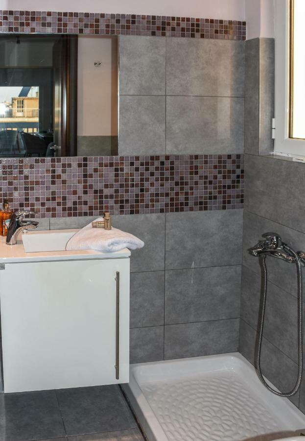 דירות אתונה Boutique Penthouse Next To Stavros Niarchos Foundation מראה חיצוני תמונה